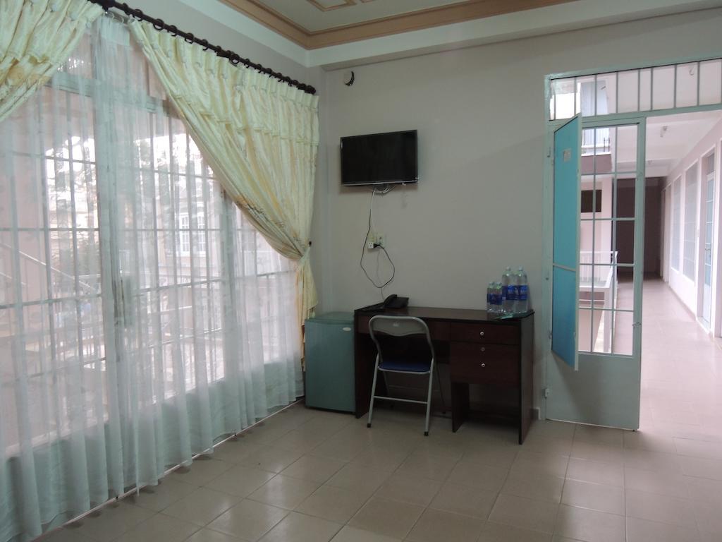 Hong Lan Hotel Da Lat Quarto foto